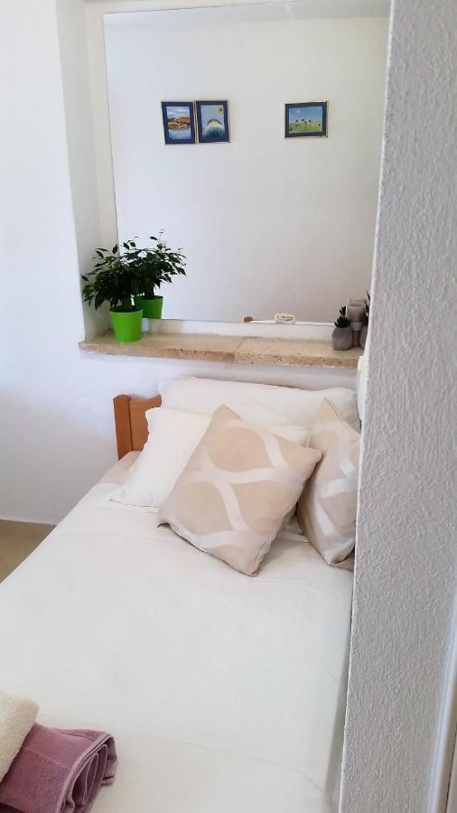 Guesthouse Iva フヴァル エクステリア 写真