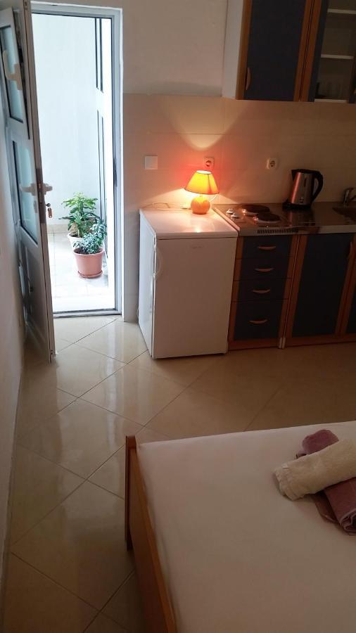 Guesthouse Iva フヴァル エクステリア 写真