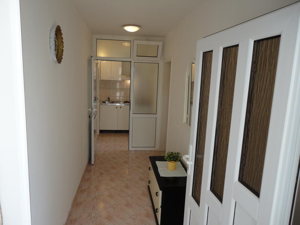 Guesthouse Iva フヴァル 部屋 写真
